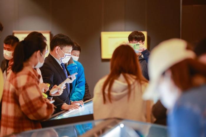 預(yù)展現(xiàn)場(chǎng)。拍賣(mài)行供圖