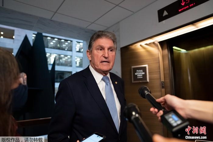 資料圖：美國民主黨籍參議員曼欽。