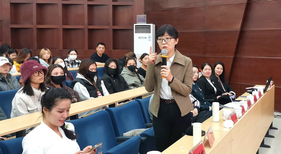 1731289122122020.jpg 現(xiàn)場(chǎng)互動(dòng).jpg