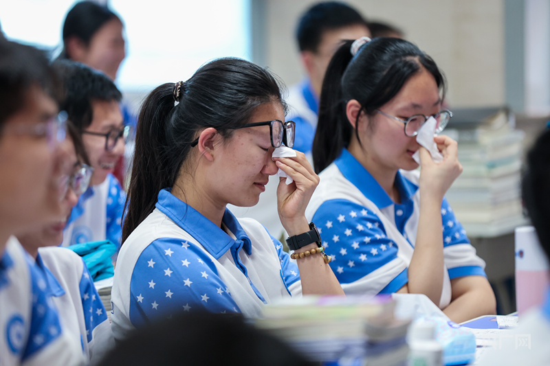 1749110556586092.jpg 2cc42ce185331749090635272208940011.jpg