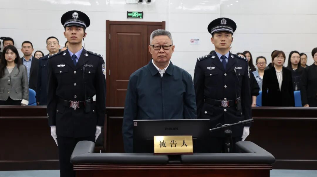 1760435651114791.jpg 001.jpg