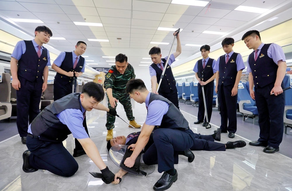 應(yīng)急處置培訓(xùn)。