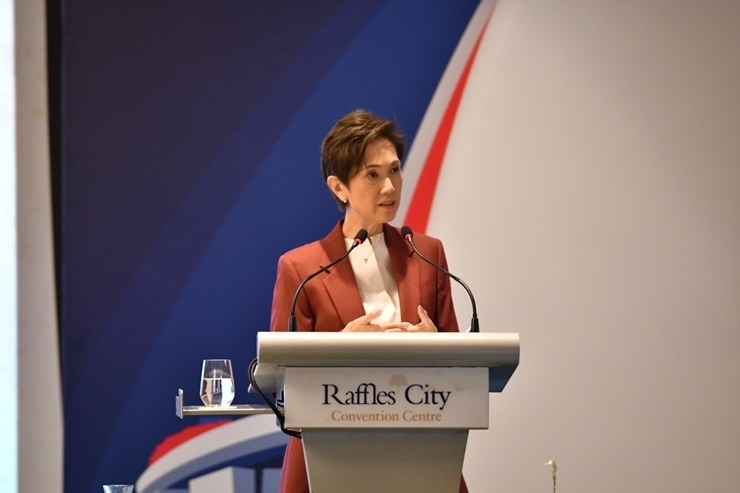 新加坡通訊及新聞部長兼內(nèi)政部第二部長楊莉明。新加坡南洋理工大學(xué)供圖