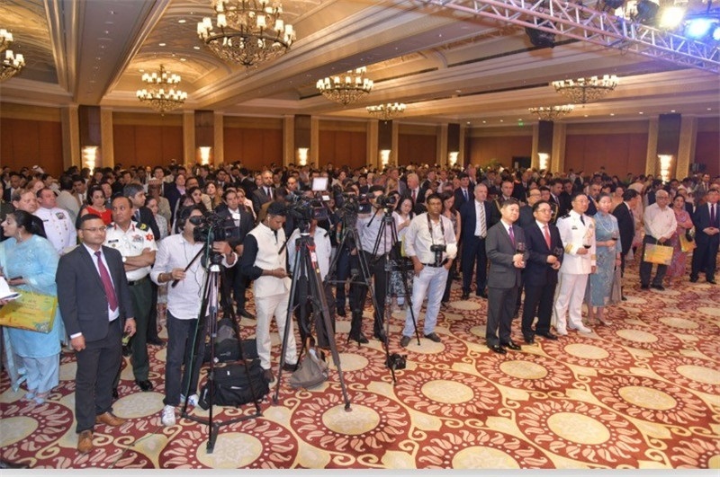 印度各界人士，各國(guó)駐印使節(jié)及外交官，中資企業(yè)、留學(xué)生和華僑華人等700余人出席招待會(huì)活動(dòng)現(xiàn)場(chǎng)。中國(guó)駐印度大使館供圖