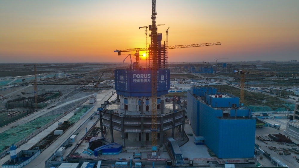 在雄安新區(qū)啟動區(qū)拍攝的中國中化大廈項目（9月21日攝，無人機照片）。新華社記者 張鋮 攝