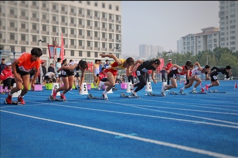 第59屆北京市中學(xué)生田徑運(yùn)動(dòng)會(huì)暨北京學(xué)生金奧運(yùn)動(dòng)隊(duì)田徑運(yùn)動(dòng)會(huì)。北京市教委供圖