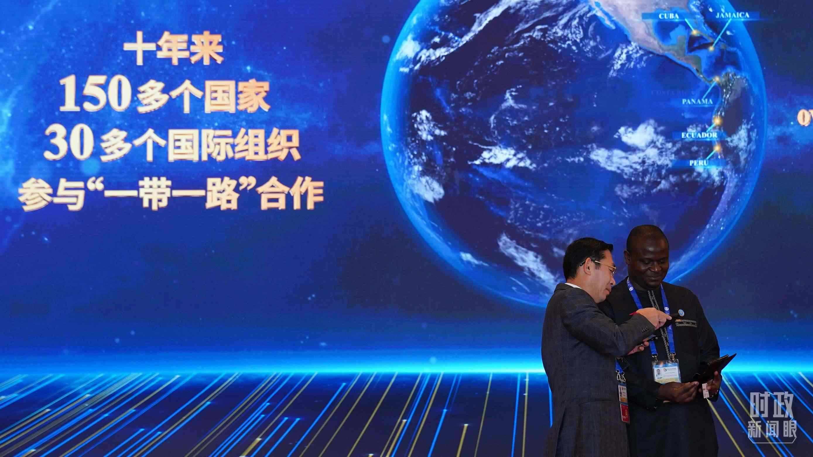 △“一帶一路”助力許多發(fā)展中國家加快邁向現(xiàn)代化的步伐。（總臺國廣記者李晉拍攝）