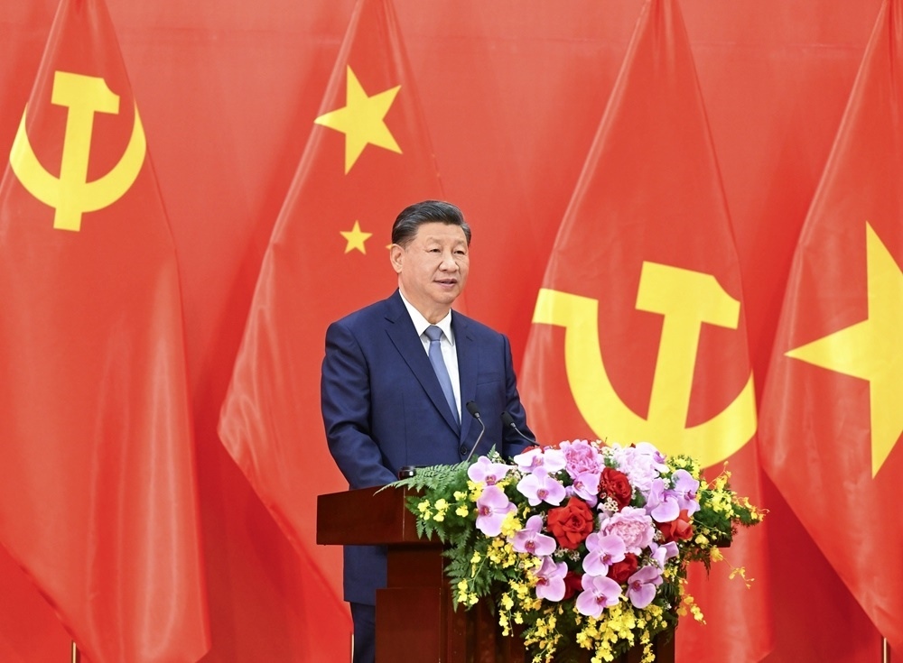 習(xí)近平總書(shū)記發(fā)表題為《賡續(xù)傳統(tǒng)友誼，開(kāi)創(chuàng)中越命運(yùn)共同體建設(shè)新征程》的重要講話(huà)。