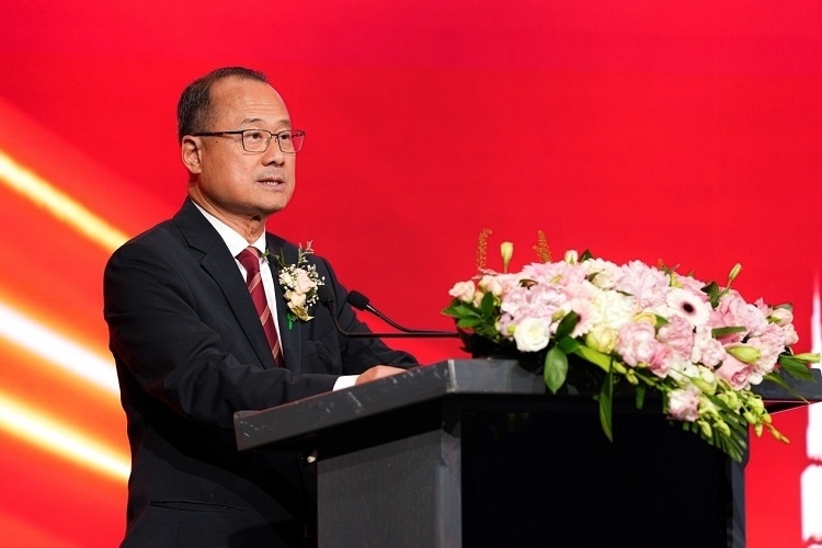 第十四屆全國政協(xié)常委、香港中華總商會會長蔡冠深致辭。阿聯(lián)酋中華工商總會供圖