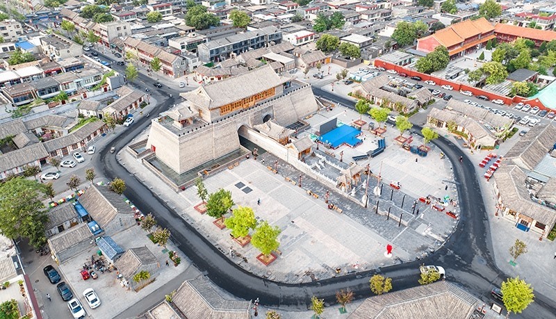 2022年9月8日，航拍河北正定古城陽和樓與正定歷史文化街。