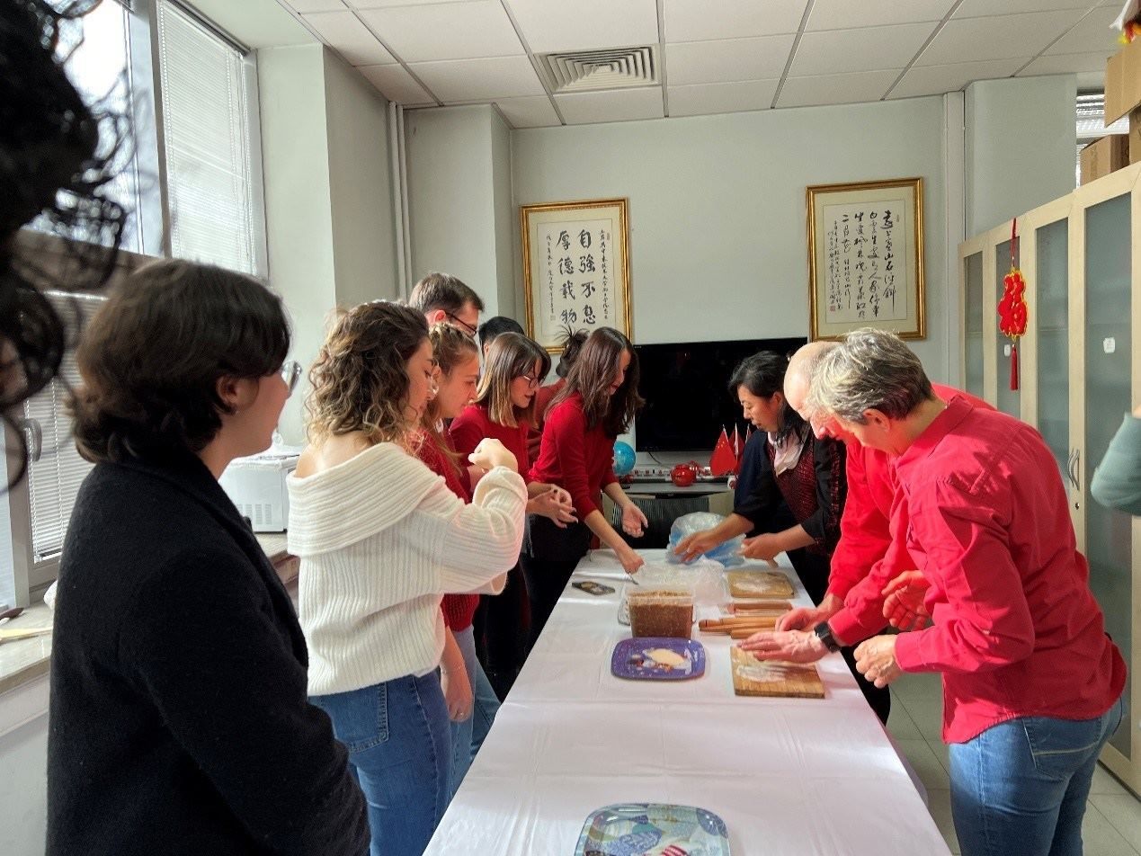 餃子工作坊現(xiàn)場。中東技術(shù)大學(xué)孔院供圖