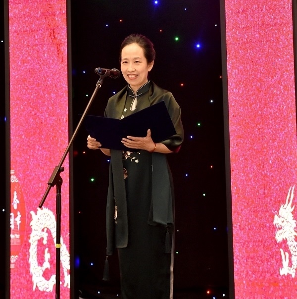 中國駐阿拉木圖總領(lǐng)事蔣薇致辭。中國駐阿拉木圖總領(lǐng)館供圖