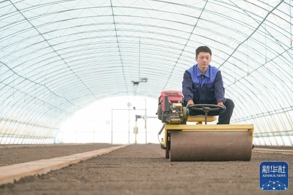 新華全媒+|“大糧倉”黑龍江春耕備耕火熱進行