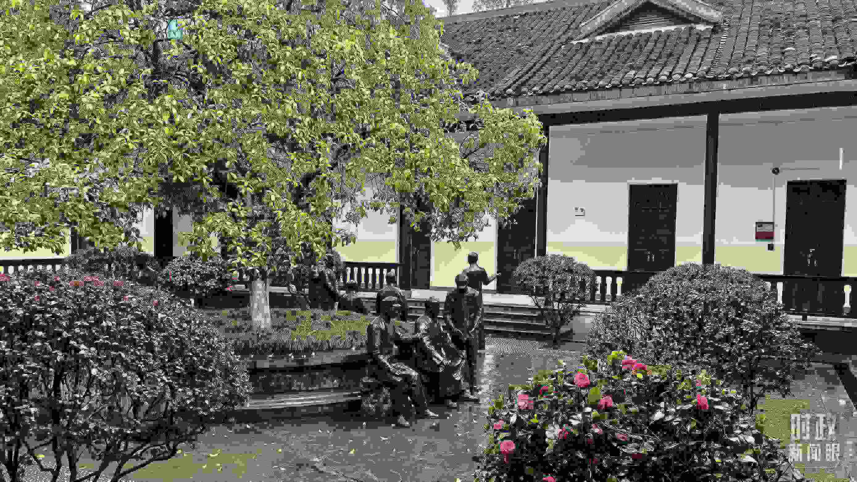 △湖南第一師范學(xué)院（城南書院校區(qū)）校園里。（總臺央視記者趙化拍攝）