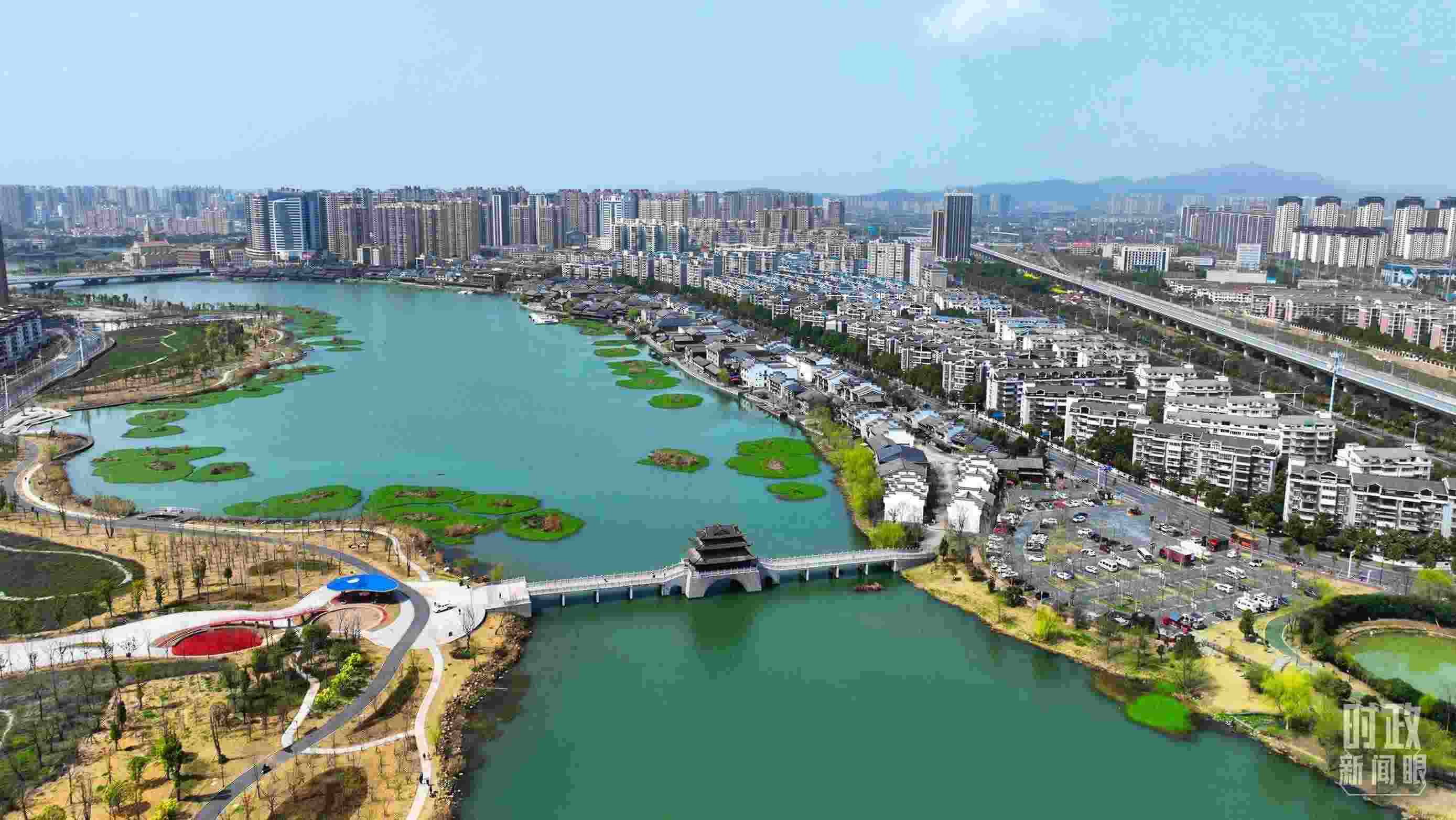 湖南常德。此次座談會前，習(xí)近平在長沙、常德兩地實地考察。（總臺央視記者范凱拍攝）