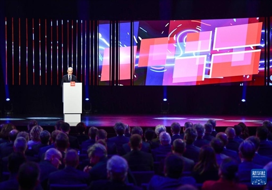 4月21日，挪威首相斯特勒在德國漢諾威工業(yè)博覽會(huì)開幕式上致辭。挪威是今年展會(huì)主賓國。新華社記者 任鵬飛 攝