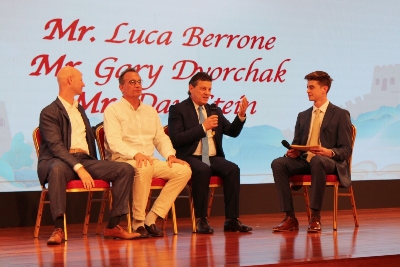 2、在故事分享環(huán)節(jié)，多名友好人士分享他們與中國的故事。 伊莎貝爾·羅德里格斯攝