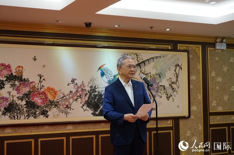 創(chuàng)價學(xué)會會長原田稔致辭。