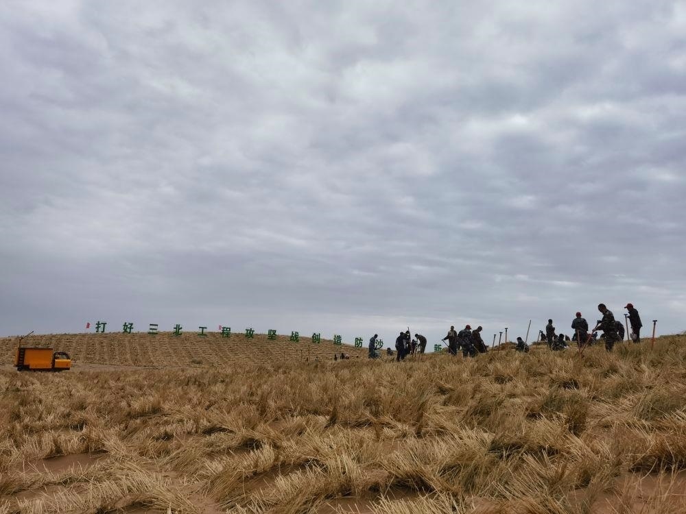 △2023年9月23日，河西走廊—塔克拉瑪干沙漠邊緣阻擊戰(zhàn)在甘肅武威市民勤縣正式啟動。