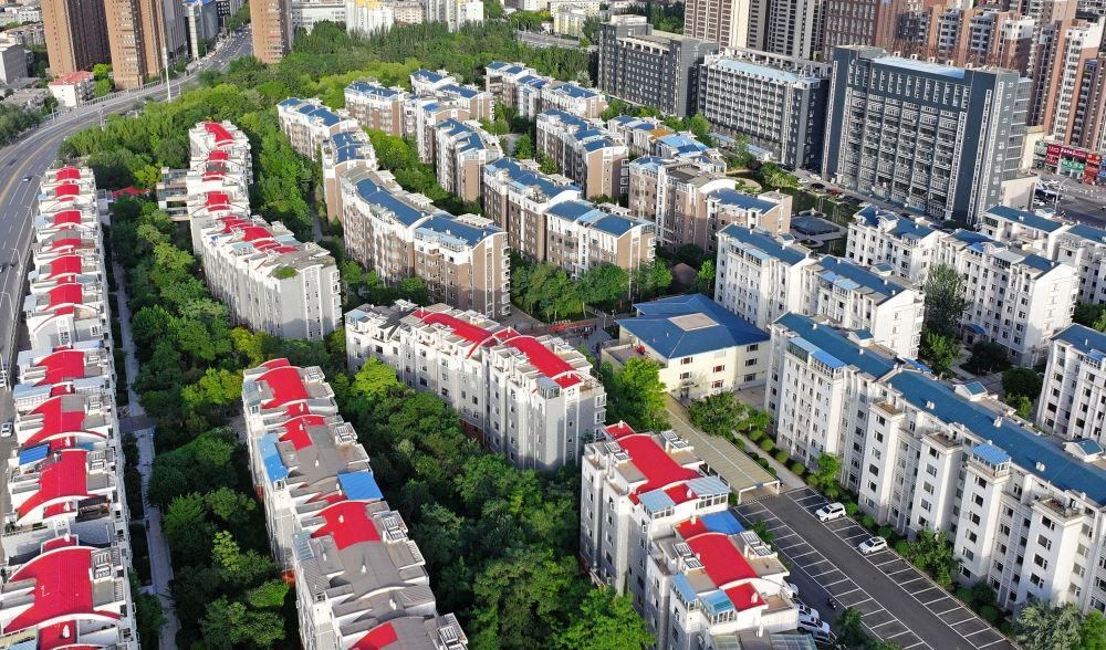 6月19日拍攝的長(zhǎng)城花園社區(qū)（無(wú)人機(jī)照片）。