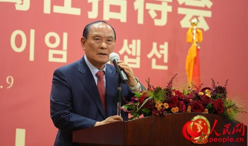 金漢圭在招待會上致辭。人民網(wǎng) 李帆攝