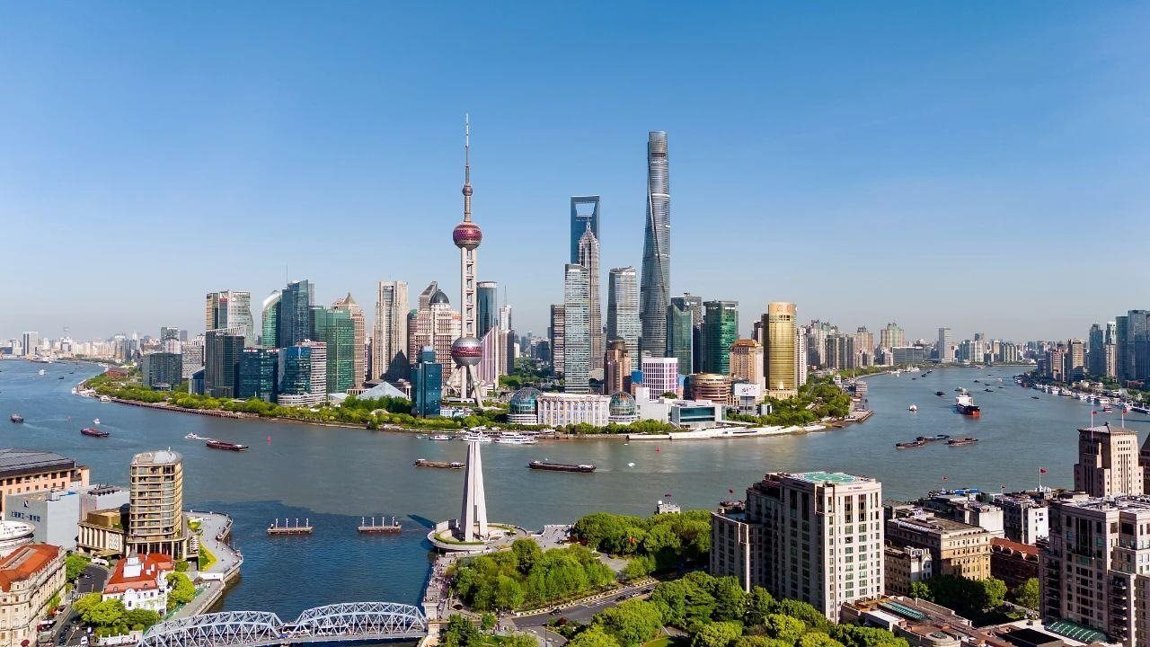 從一扇“門”、一座“城”、兩張“網(wǎng)”，看浦東新區(qū)改革常新