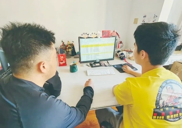 一起上課的畫(huà)面。北京航空航天大學(xué)供圖