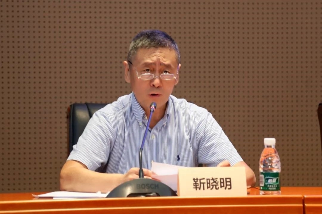 科技外交專家委員會(huì)主任委員、科技部國(guó)際合作司原司長(zhǎng)靳曉明致辭。主辦方供圖