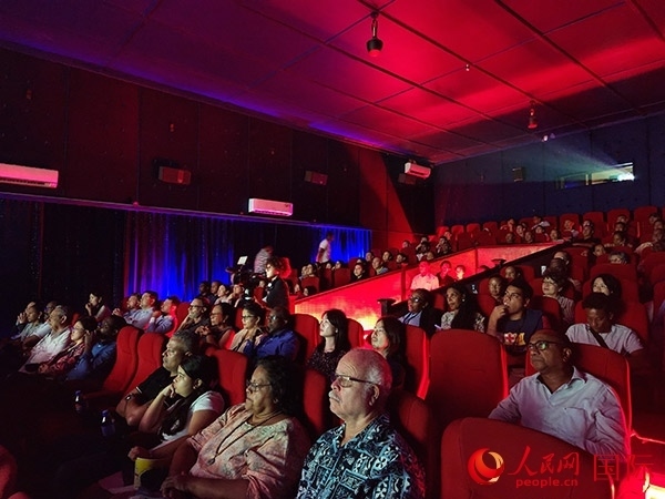 塞舌爾首屆中國電影節(jié)開幕式現(xiàn)場。人民網(wǎng)記者 黃煒鑫攝