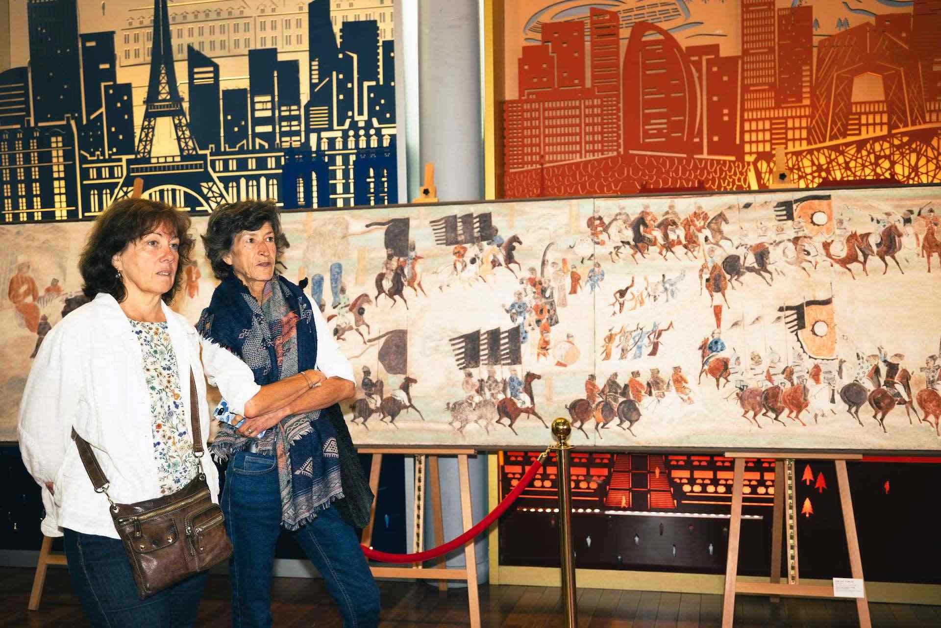 “絲路丹青——絲綢之路沿線壁畫傳摹展”在巴黎中國文化中心隆重開幕。中國藝術研究院供圖