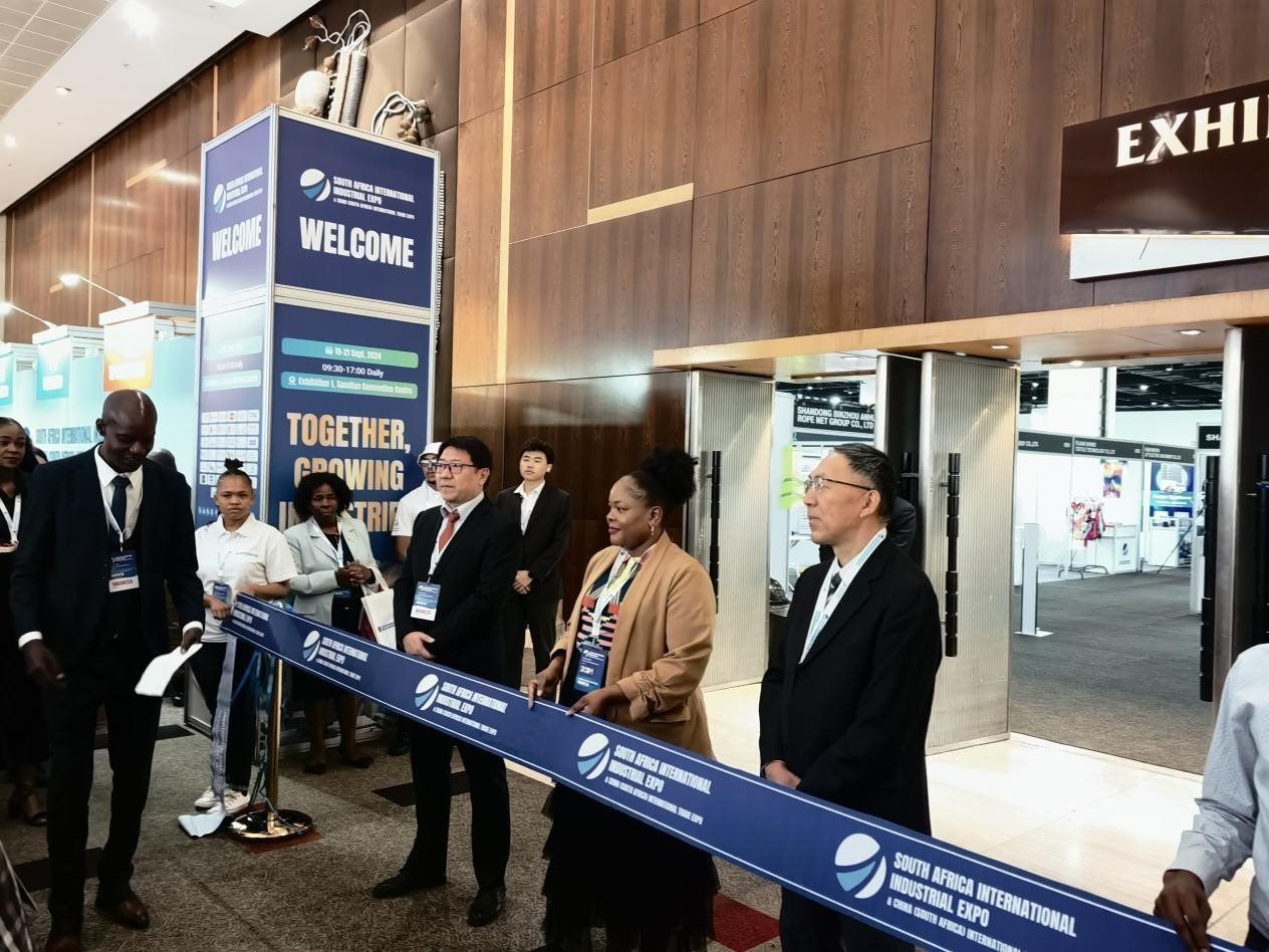 19日，第三屆南非國(guó)際工業(yè)展暨中國(guó)（南非）國(guó)際貿(mào)易展覽會(huì)在約翰內(nèi)斯堡桑頓會(huì)議中心盛大開(kāi)幕。主辦方供圖