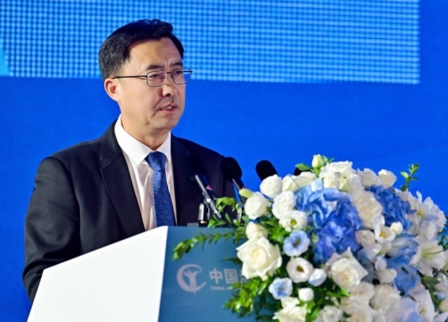 洋河股份黨委書記、董事長張聯(lián)東。受訪方供圖