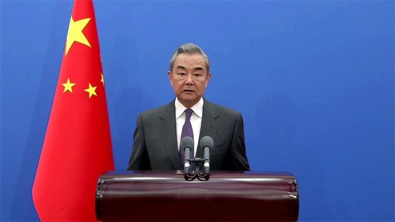 中共中央政治局委員、中央外辦主任王毅發(fā)表視頻致辭。主辦方供圖