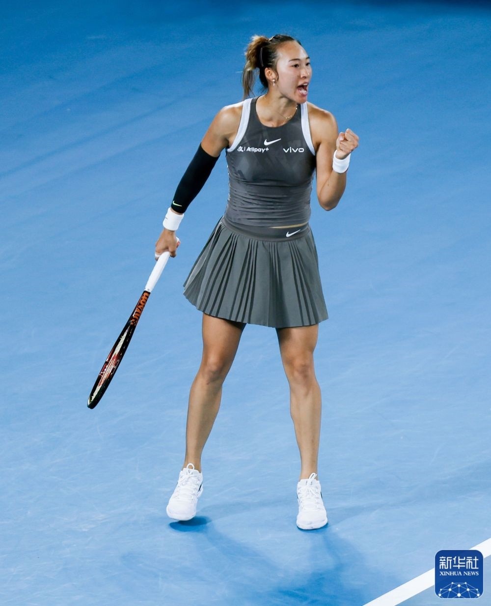 ↑鄭欽文在比賽中慶祝得分。新華社記者 馬平 攝