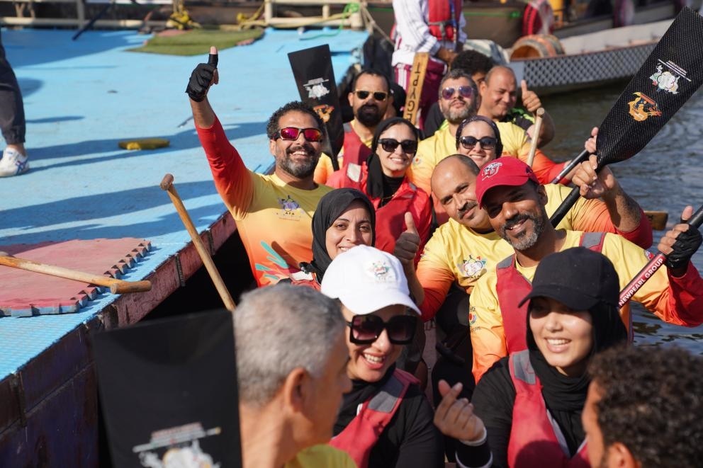 活動(dòng)現(xiàn)場(chǎng)龍舟競(jìng)技，共慶春節(jié)。開羅中國(guó)文化中心供圖