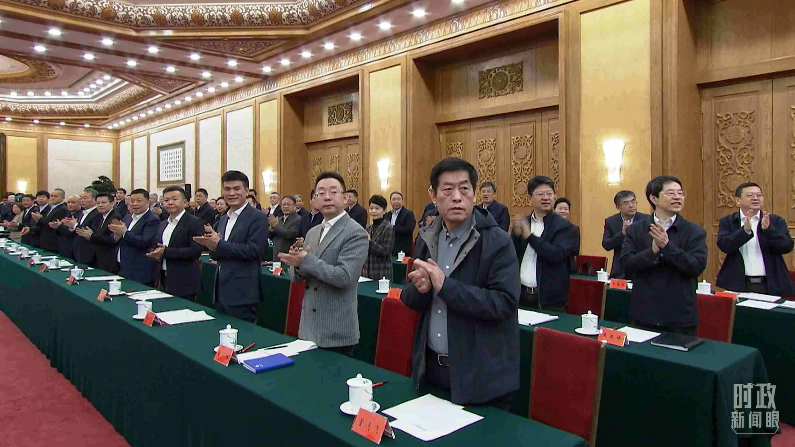 △2月17日，民營企業(yè)座談會現(xiàn)場。