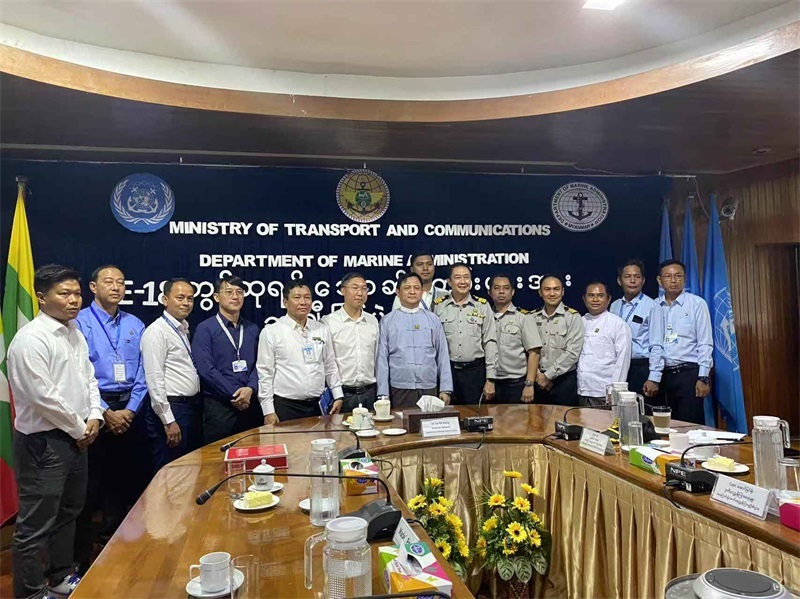 緬甸第18屆國(guó)家級(jí)港口設(shè)施安全聯(lián)合演習(xí)頒獎(jiǎng)儀式現(xiàn)場(chǎng)。中緬油氣管道公司供圖