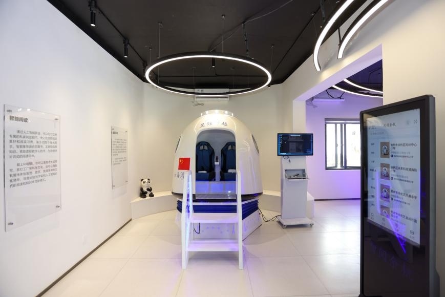 “星際穿越”虛擬現(xiàn)實(shí)具身閱讀太空倉。主辦方供圖