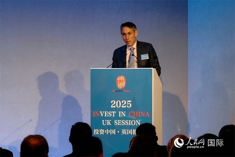 英國商業(yè)貿(mào)易部投資總監(jiān)吳僑文發(fā)表致辭。楊浩鵬攝