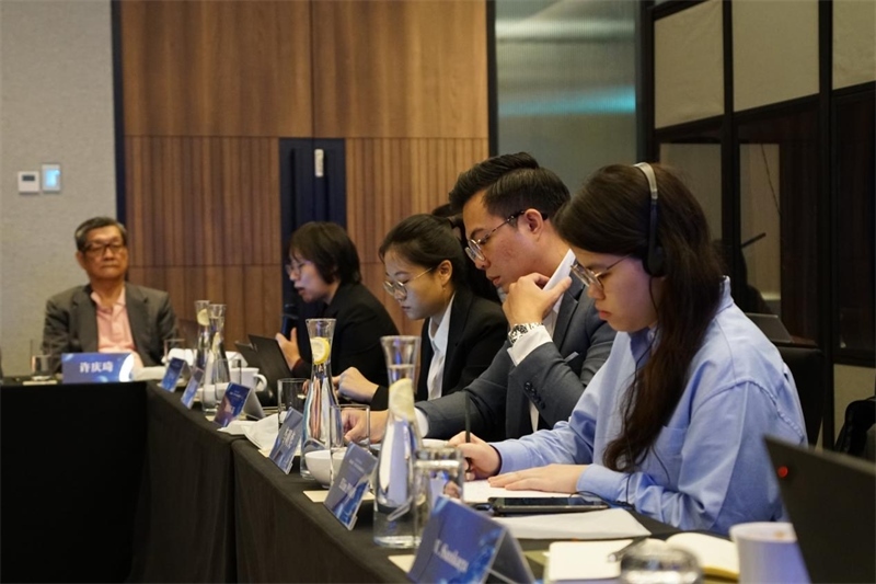 分享會現(xiàn)場，中馬兩國記者認真記錄。林俊揚攝