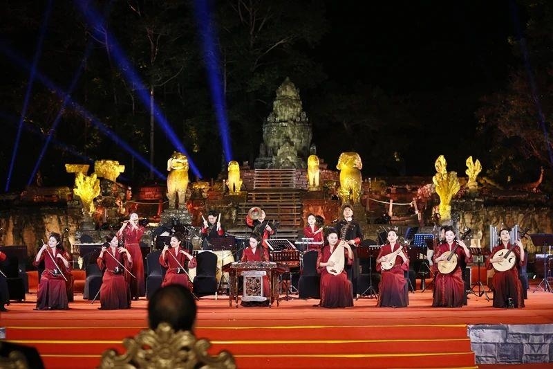 2024年1月13日，在柬埔寨暹粒舉行的“中柬人文交流年”啟動(dòng)儀式。