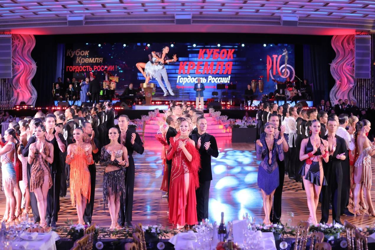 第七屆“克里姆林宮杯”國標(biāo)舞錦標(biāo)賽現(xiàn)場。于子恒攝