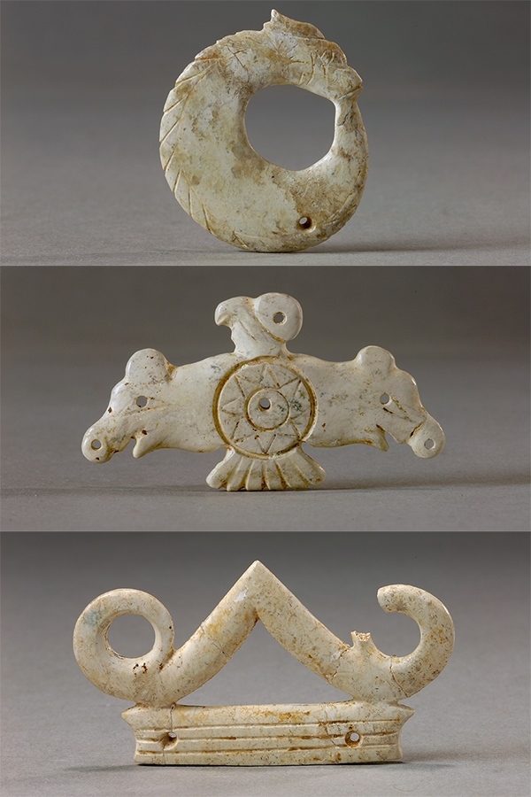 玉龍（上）、玉鷹（中）和玉冠飾（下）。國(guó)家文物局供圖