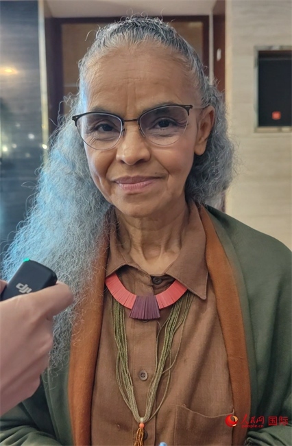 巴西環(huán)境與氣候部部長瑪麗娜·席爾瓦接受人民網(wǎng)采訪。人民網(wǎng)記者 符園園攝