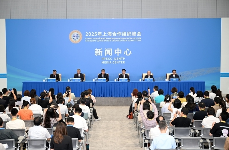 上合組織天津峰會(huì)丨2025年上海合作組織峰會(huì)新聞中心舉行天津?qū)?chǎng)吹風(fēng)會(huì)(4)XxjpsgC000096_20250829_PEPFN0A001_副本.jpg